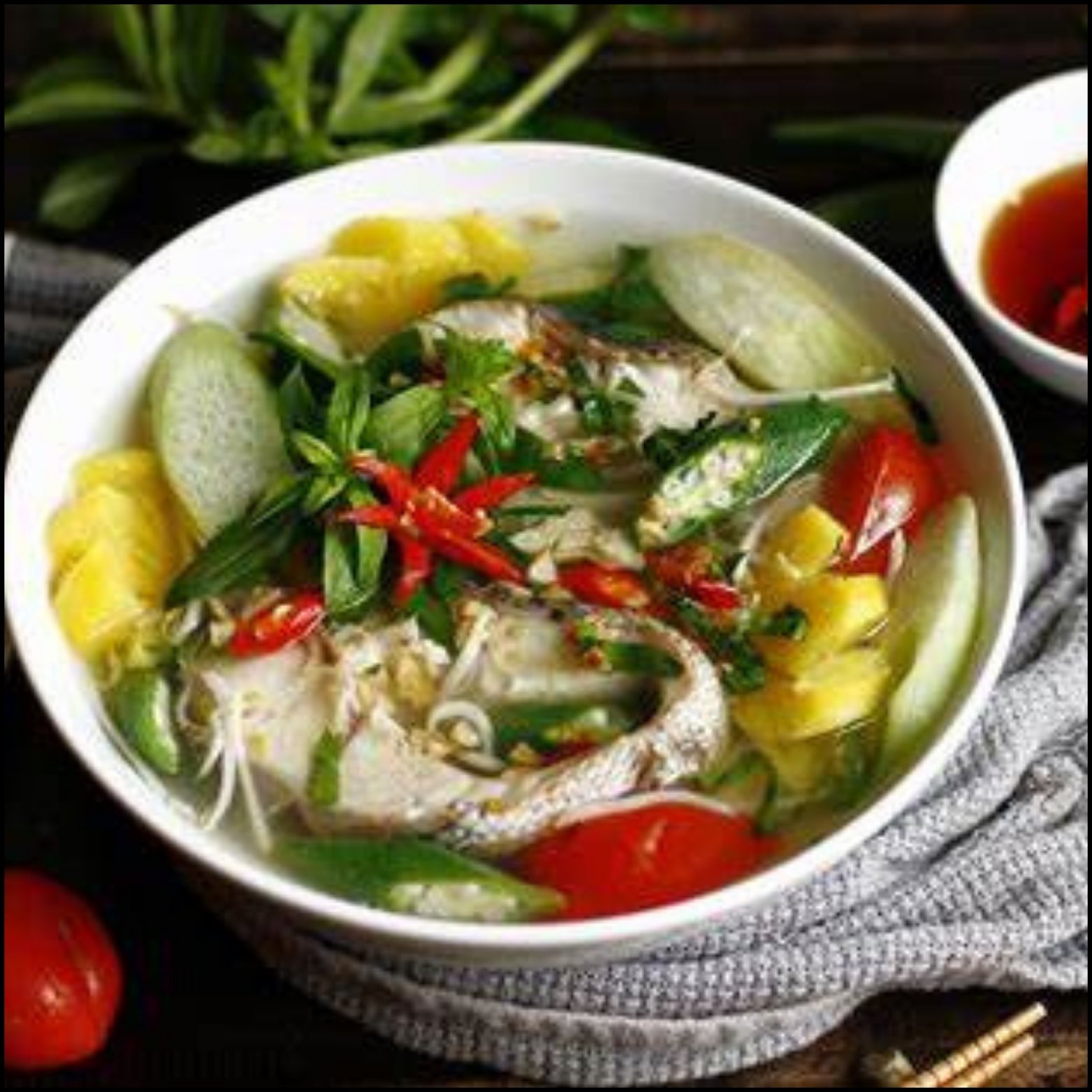 VIET NAM SOUR FISH SOUP